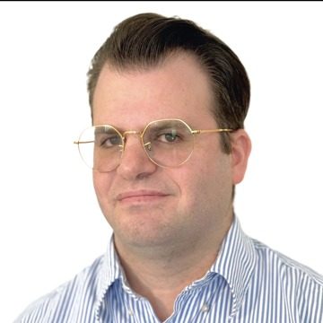 Julian Yuken, COO