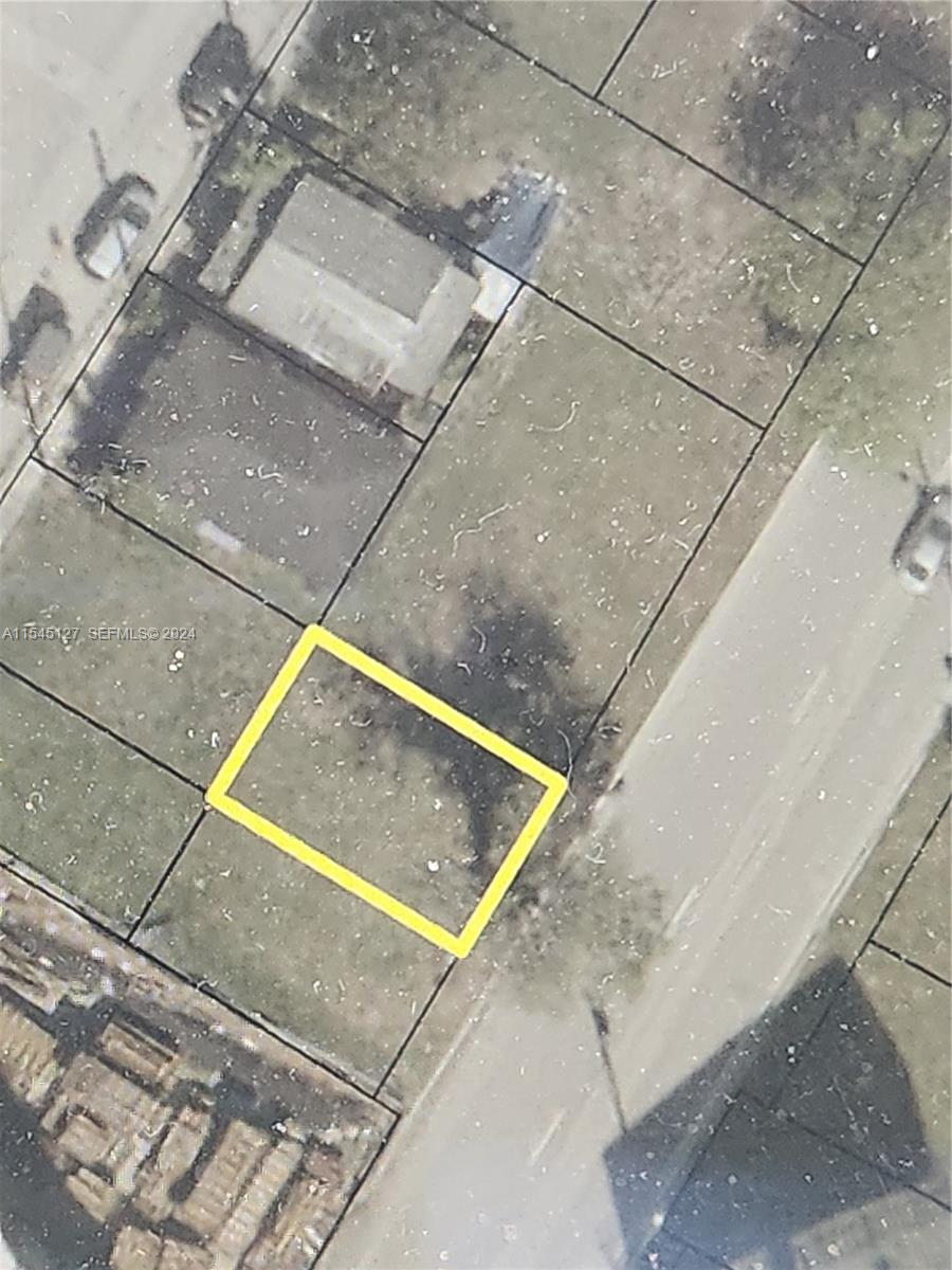 1426 NW 1 Pl sold property image